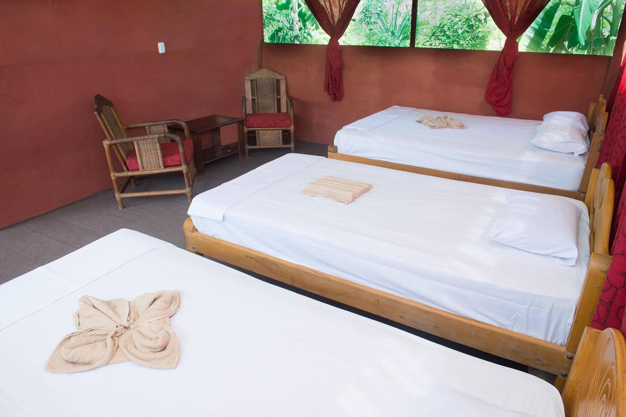 Maniti Expeditions Eco Lodge 이키토스 외부 사진